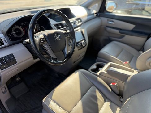 Used 2016 Honda Odyssey EX-L image 16