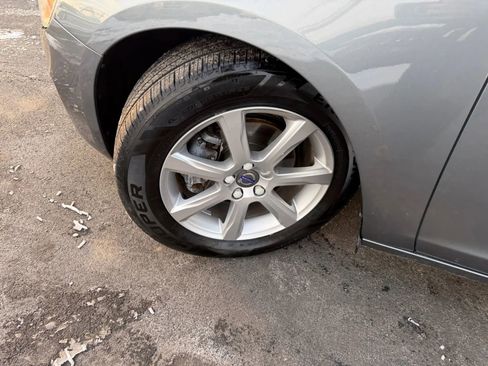 Used 2016 Volvo S60 T5 Premier image 43