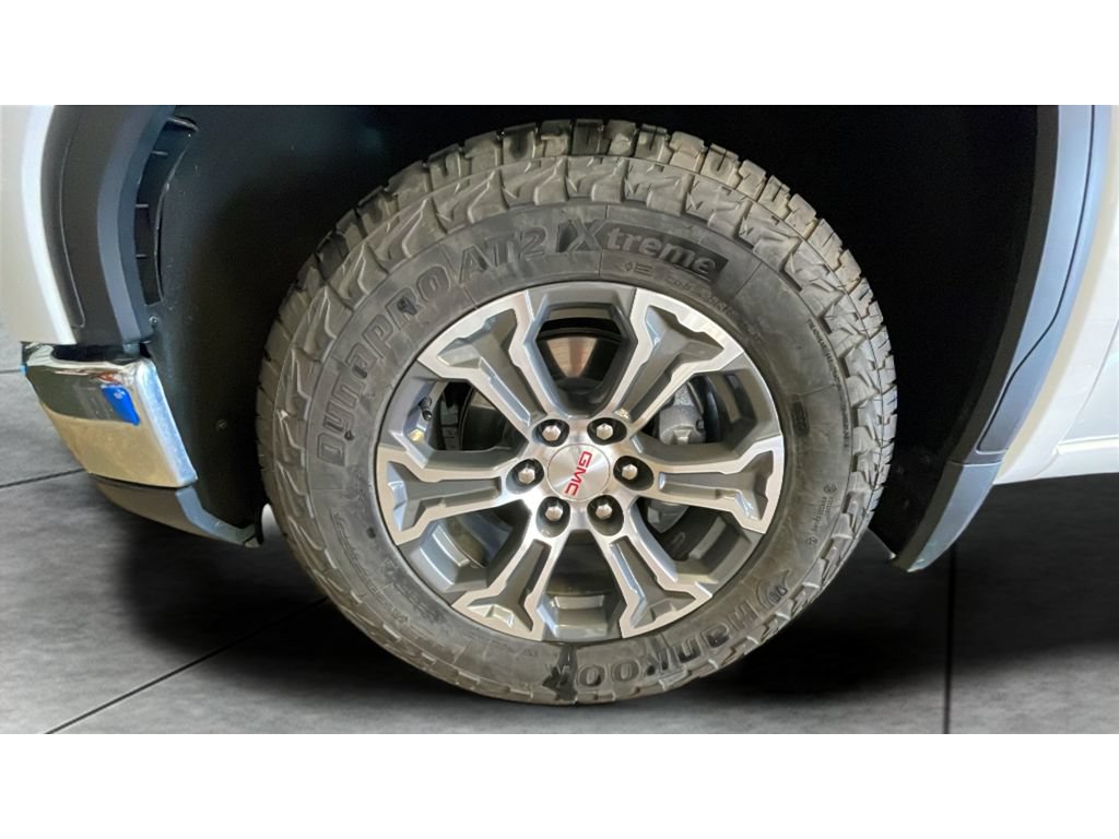 Used 2023 GMC Sierra 1500 SLE AWD/4WD image 19