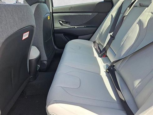 New 2026 Hyundai Elantra Limited FWD image 11