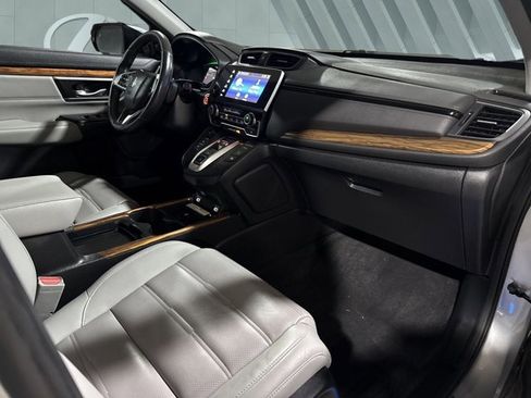 Used 2020 Honda CR-V Touring image 28