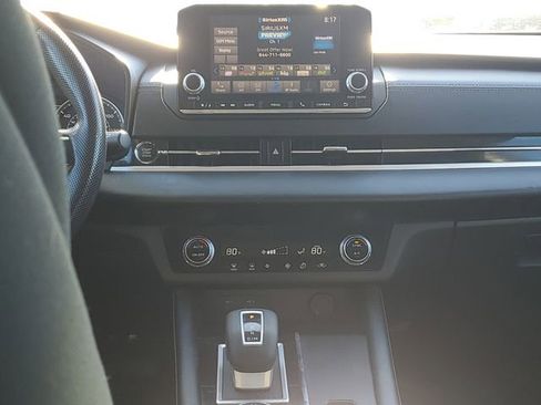 Used 2022 Mitsubishi Outlander ES FWD image 26