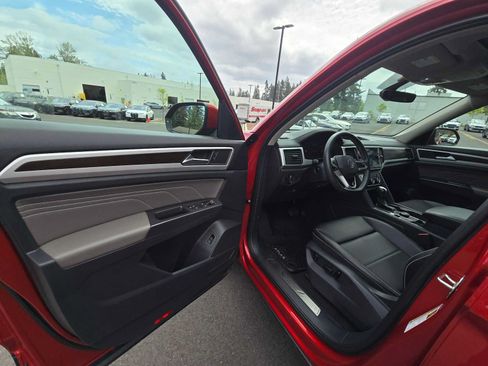 Used 2023 Volkswagen Atlas SE AWD/4WD image 20