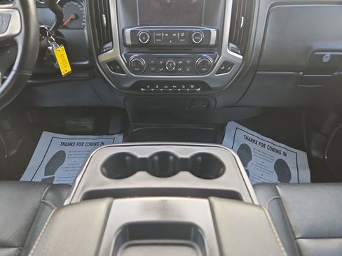 Used 2018 GMC Sierra 2500 SLT w/ Duramax Plus Package AWD/4WD image 12