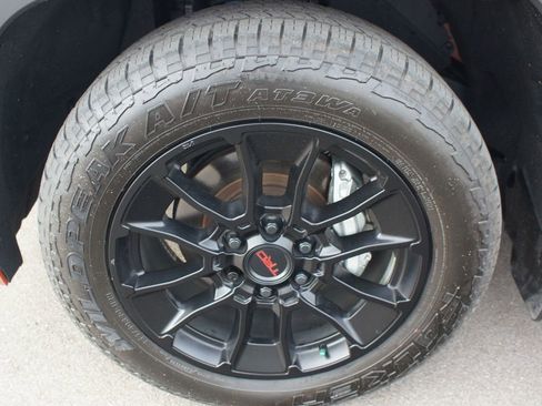 Used 2025 Toyota Sequoia Limited image 30