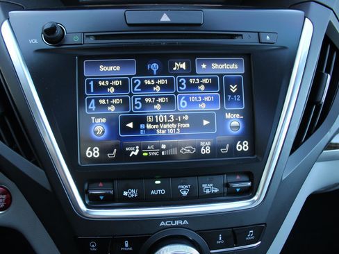 Used 2017 Acura MDX SH-AWD w/ Technology Package image 19