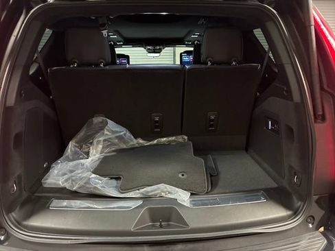 Certified 2023 Cadillac Escalade Sport Platinum RWD image 23