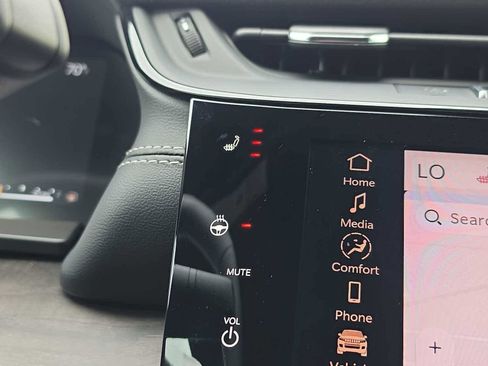 New 2026 Jeep Grand Cherokee Altitude AWD/4WD image 32