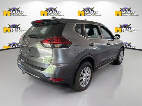 Used 2018 Nissan Rogue S AWD/4WD image 4