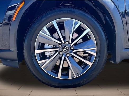 Certified 2026 INFINITI QX60 Luxe w/ Cargo Package AWD/4WD image 9