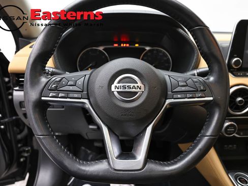 Used 2020 Nissan Sentra SV w/ SV Premium Package FWD image 10