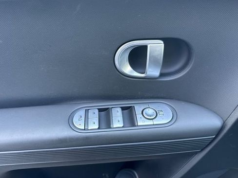 Used 2024 Hyundai Ioniq 5 SEL RWD image 11