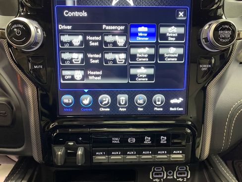 Used 2020 RAM 3500 Limited AWD/4WD image 25