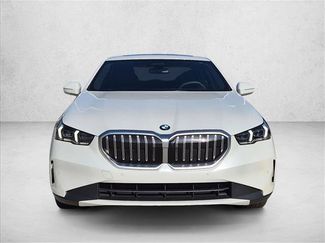 Certified 2024 BMW 530i w/ Premium Package RWD video 2