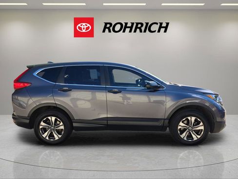 Used 2019 Honda CR-V LX image 4