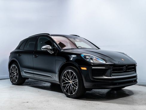 New 2026 Porsche Macan Turbo AWD/4WD image 9