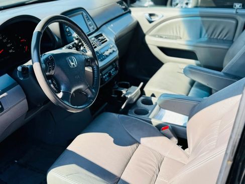 Used 2010 Honda Odyssey EX-L image 19