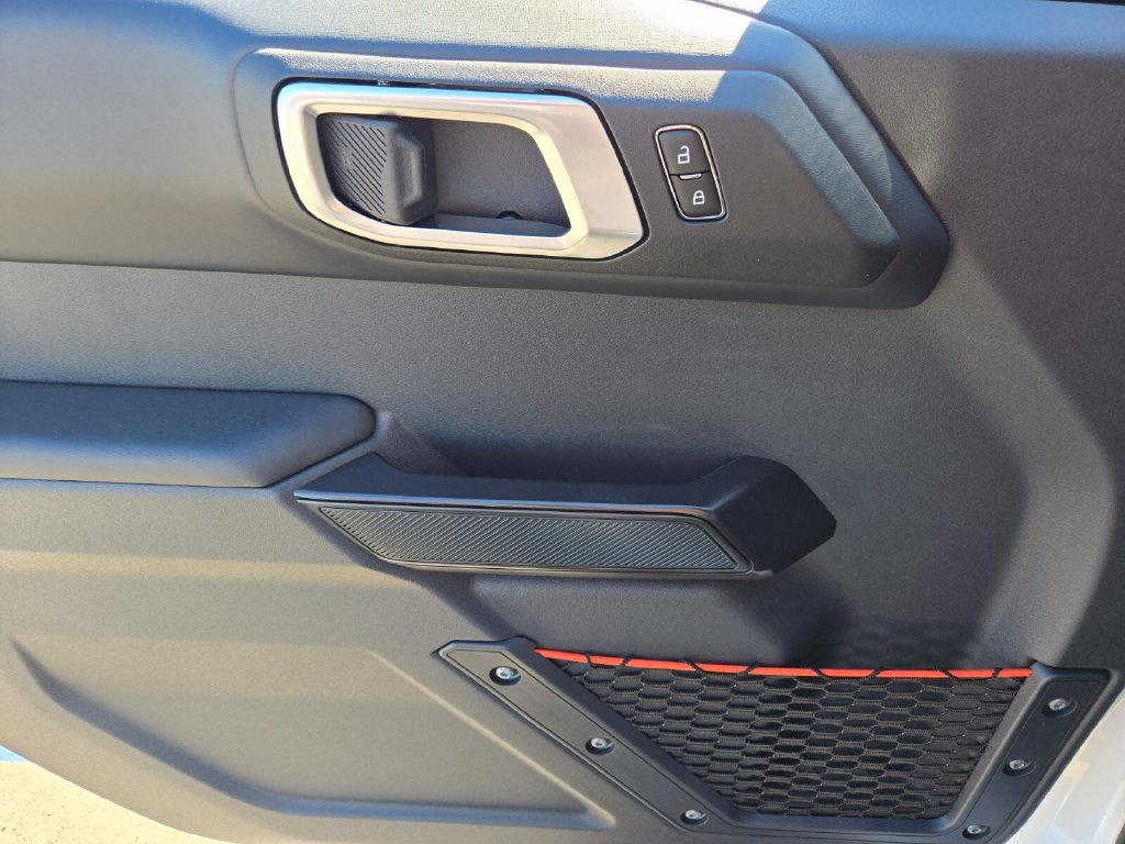 New 2026 Ford Bronco Raptor w/ Interior Carbon Fiber Pack AWD/4WD image 16