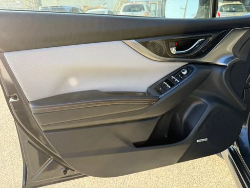 Used 2018 Subaru Crosstrek 2.0i Limited AWD/4WD image 25