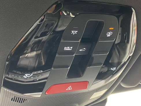 New 2027 Kia Seltos X-Line S w/ X-Line S Premium Package AWD/4WD image 33