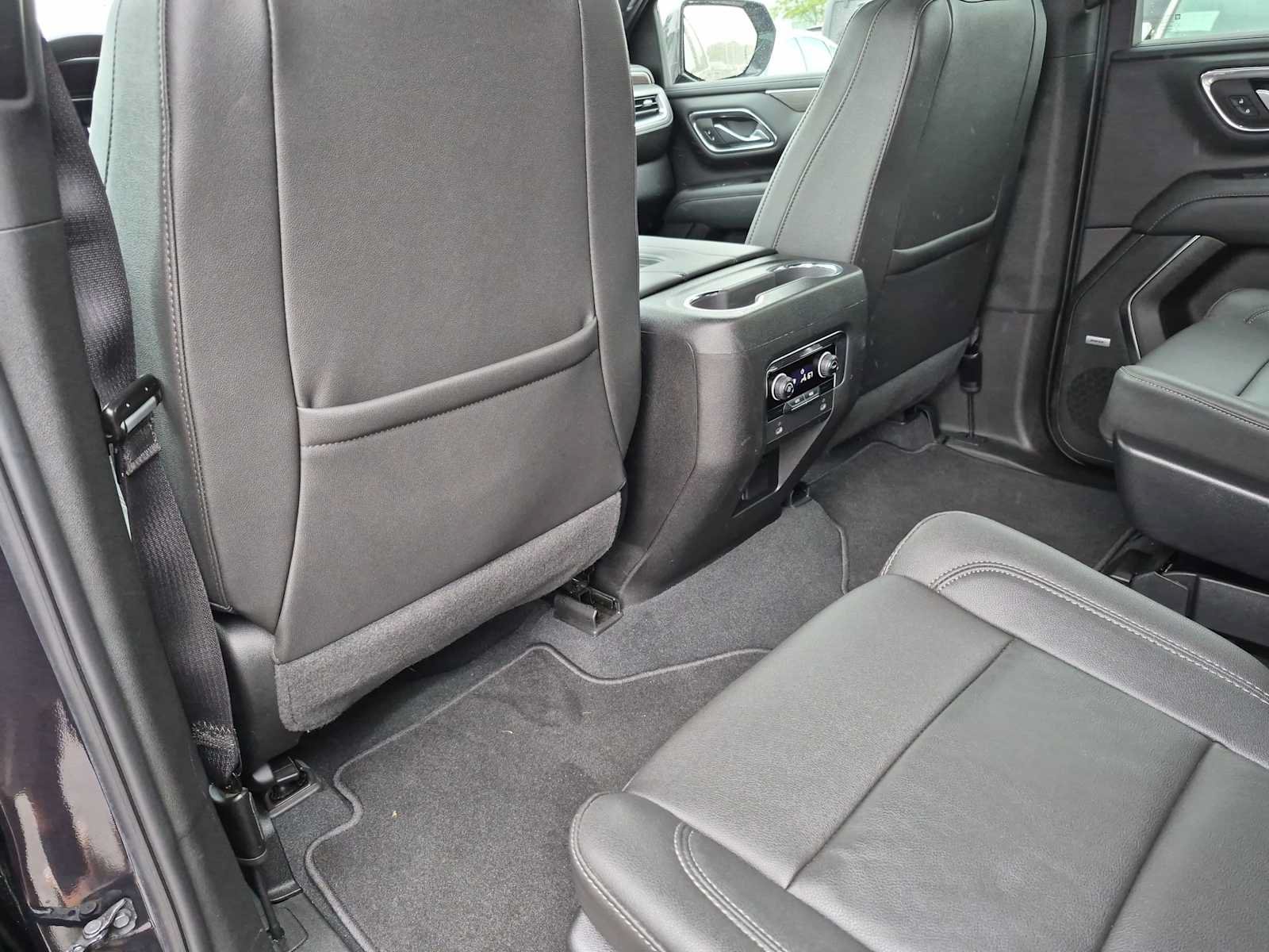 Used 2023 Chevrolet Tahoe LT AWD/4WD image 17