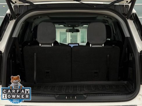 Used 2021 Ford Explorer XLT w/ Equipment Group 202A RWD image 25