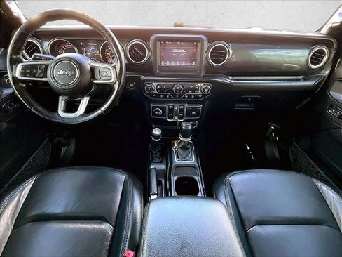 Used 2020 Jeep Wrangler Unlimited Sahara AWD/4WD image 15