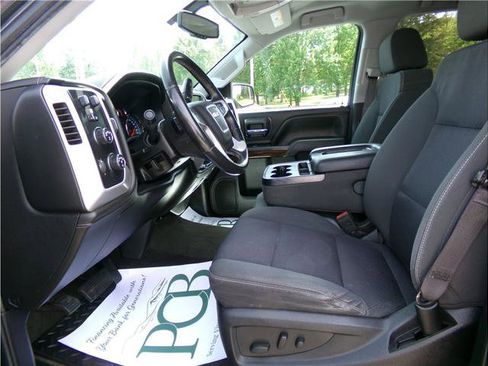 Used 2017 GMC Sierra 1500 SLE w/ SLE Value Package AWD/4WD image 4