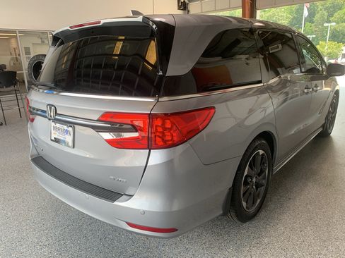 Used 2024 Honda Odyssey Elite image 10