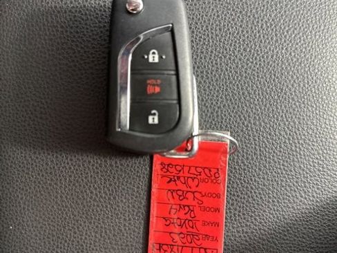 Used 2023 Toyota RAV4 LE image 31