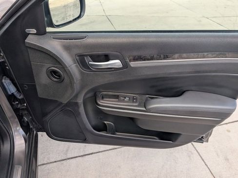 Used 2023 Chrysler 300 Touring L w/ Popular Equipment Group image 31