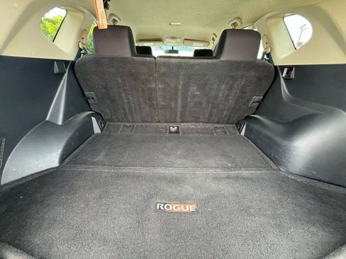 Used 2015 Nissan Rogue S w/ Convenience Package FWD image 17