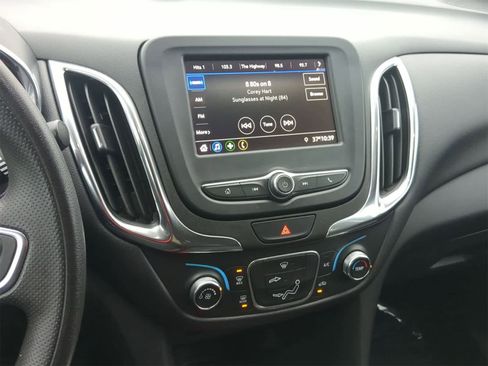 Used 2020 Chevrolet Equinox LT w/ LPO, Floor Liner Package image 35