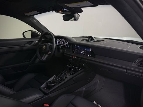 Used 2025 Porsche 911 Carrera S image 21