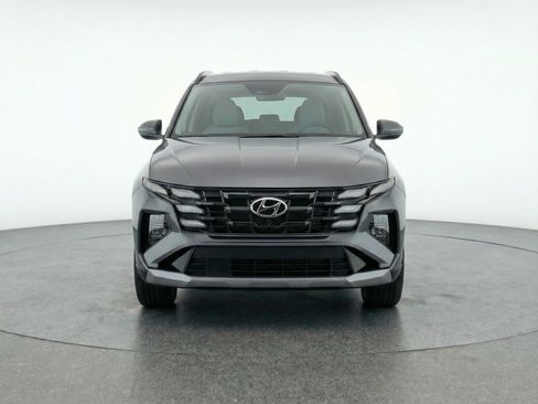 Used 2025 Hyundai Tucson SEL image 2