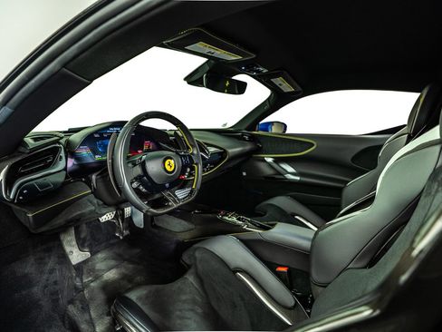 Used 2023 Ferrari SF90 Stradale AWD/4WD image 15