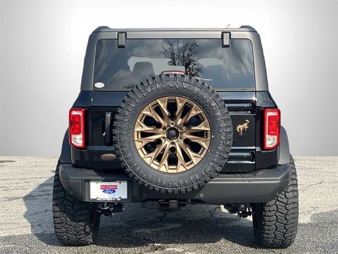 New 2025 Ford Bronco Big Bend w/ Black Diamond Package AWD/4WD image 24