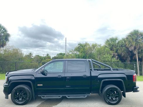 Used 2016 GMC Sierra 1500 SLT w/ All Terrain X Package image 11