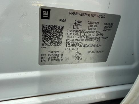 Used 2019 Chevrolet Traverse Premier w/ Driver Confidence II Package FWD image 5