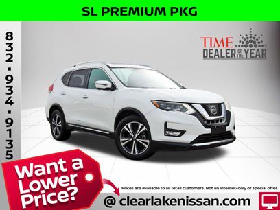 Used 2017 Nissan Rogue SL w/ SL Premium Package