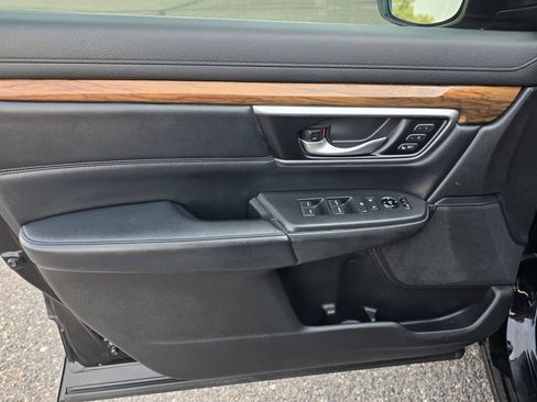 Used 2017 Honda CR-V EX-L image 14