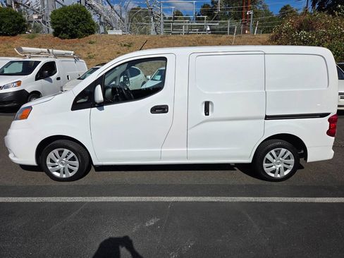 Used 2018 Nissan NV200 SV FWD image 4
