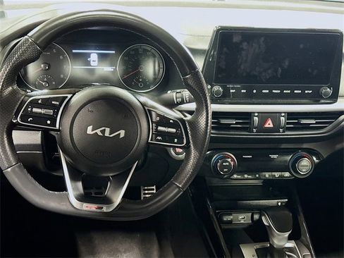 Used 2023 Kia Forte GT-Line w/ GT-Line Premium Package image 13