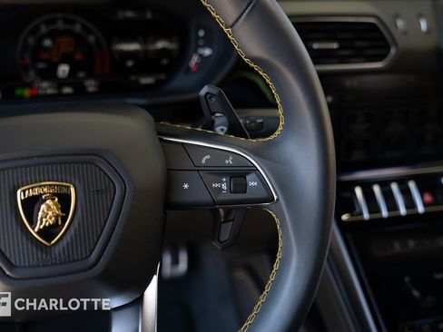 Used 2024 Lamborghini Urus S image 24
