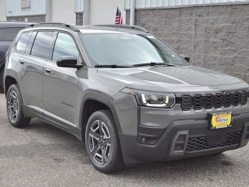 New 2026 Jeep Cherokee Laredo AWD/4WD image 2