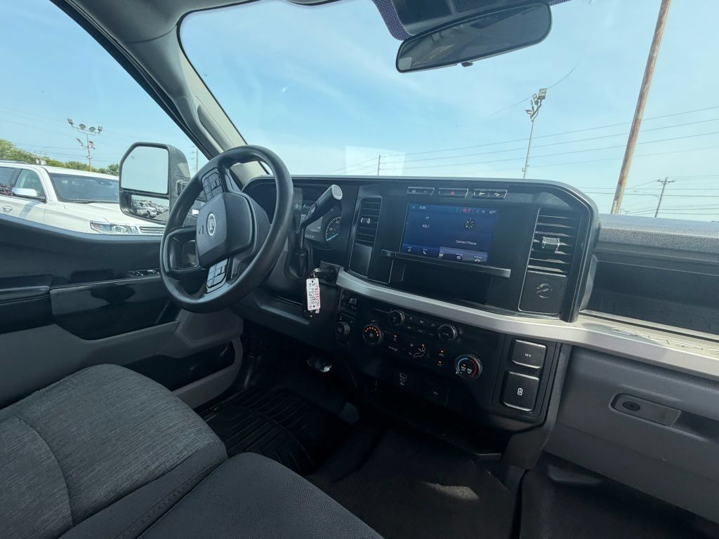 Used 2023 Ford F250 XL w/ STX Appearance Package AWD/4WD image 14
