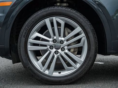 Used 2018 Audi Q5 2.0T Premium Plus w/ Premium Plus Package AWD/4WD image 18