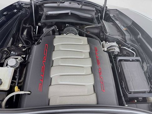 Used 2017 Chevrolet Corvette Stingray Coupe w/ 1LT image 26