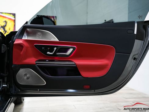 Used 2025 Mercedes-Benz AMG GT 63 image 52