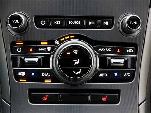 Used 2020 Lincoln MKZ AWD image 20